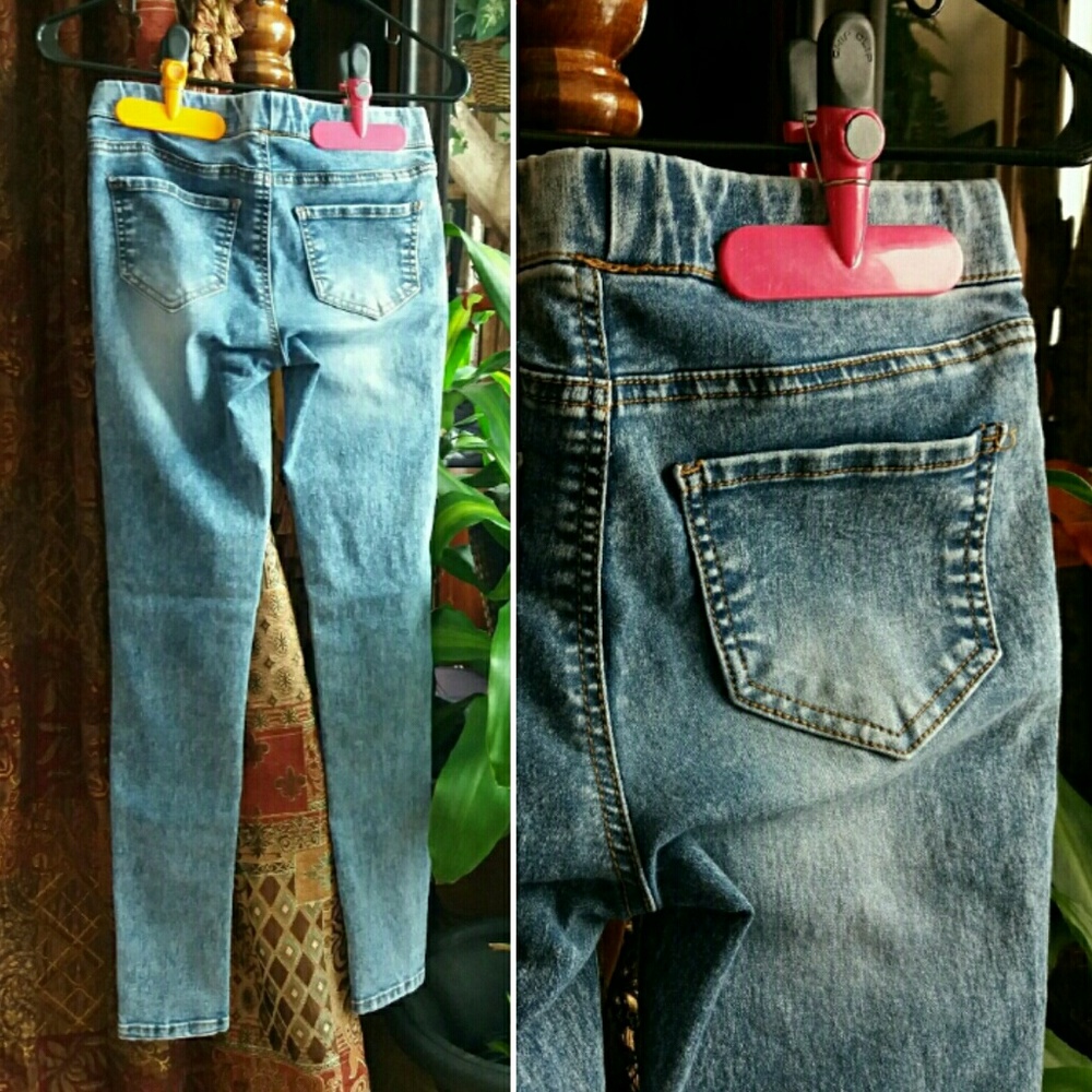 No Boundaries Spandex Jeans